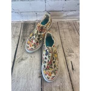 BLOWFISH Girl’s Malibu Play Flowerfest Casual Fashion Sneakers / Size: 6.5
